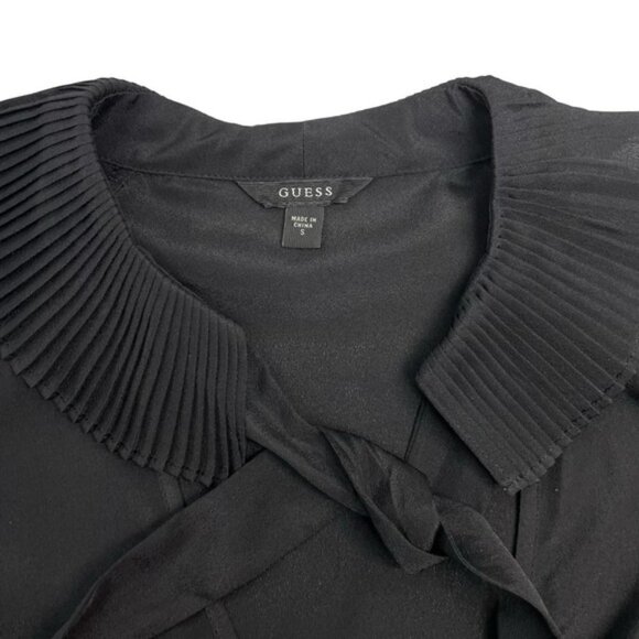GUESS Darla Tie Neck V-Neck Blouse Sz Small - Picture 4 of 6